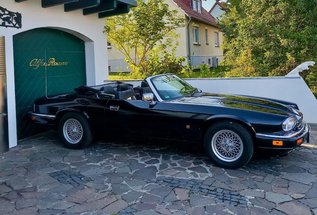 Bild des Angebotes Jaguar XJS Cabrio 4.0, 222PS, scheckheftgepfl., H-Zul.