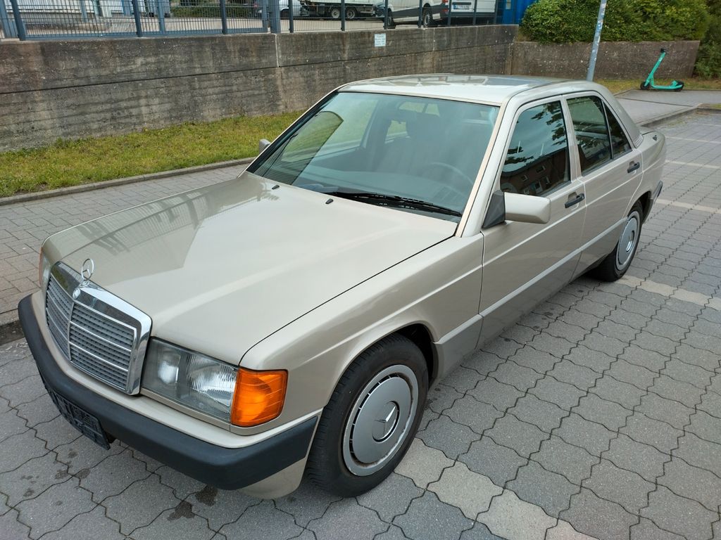 Bild des Angebotes Mercedes-Benz ***W201 2.0 Automatik 102000 Km 190iger***
