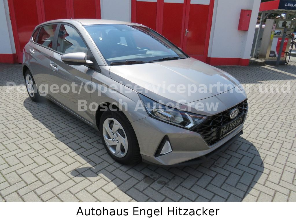 Bild des Angebotes Hyundai i20 SHZ,Kamera,CarPlay,Klimatronik,DigiTacho
