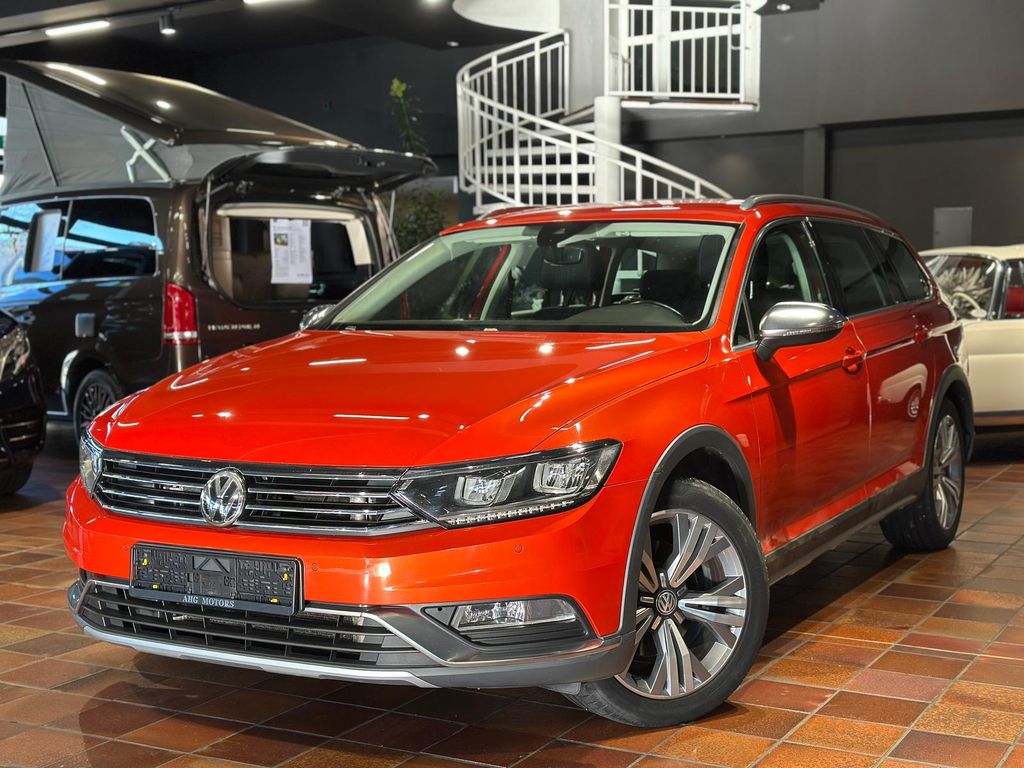 Bild des Angebotes Volkswagen PASSAT ALLTRACK 4MOTION LED ACC MASSAGE AHK NAVI