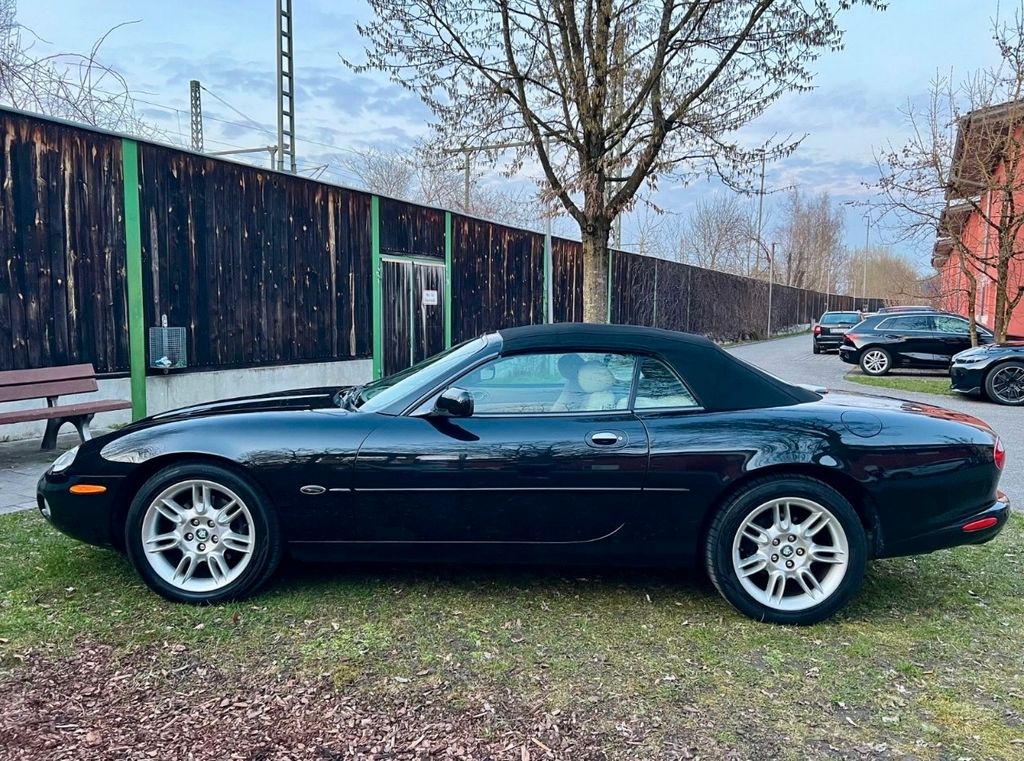 Bild des Angebotes Jaguar XK8 Cabriolet, gepflegter Klassiker mit neuer HU