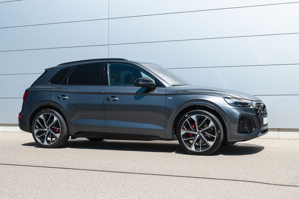 Audi Q5 45 TFSI q. S line | Luftfederung HUD B&O Pano