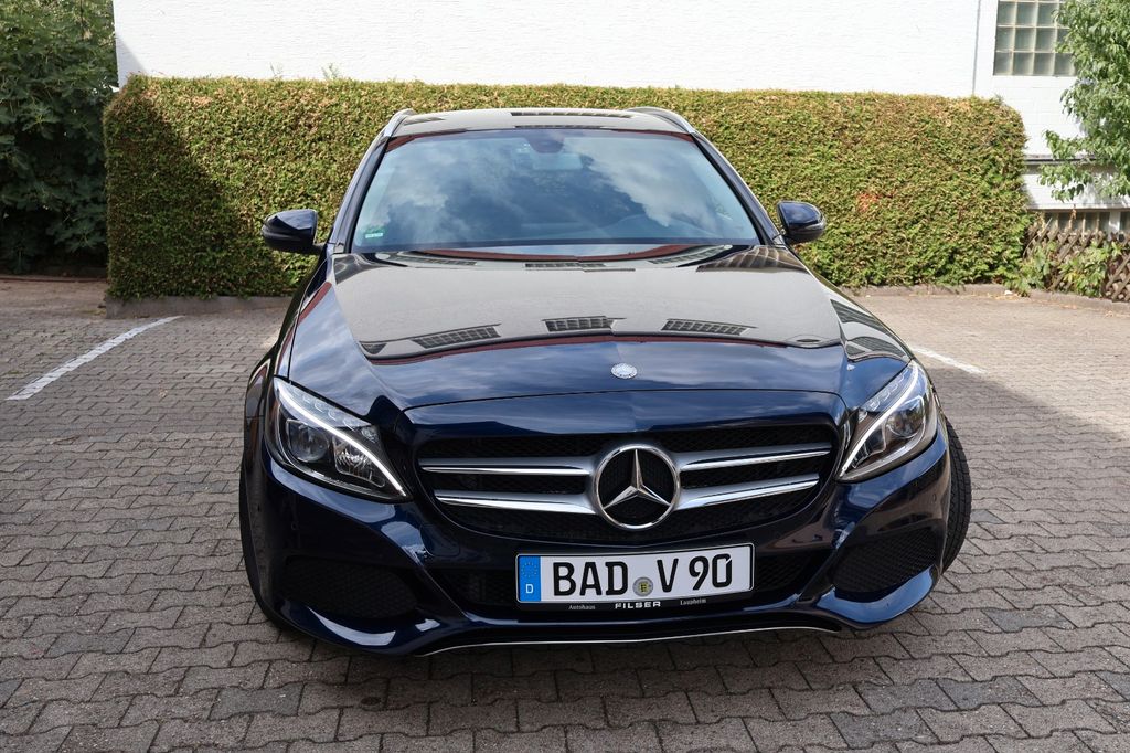 Bild des Angebotes Mercedes-Benz C 180 T Avantgarde | 59.838 km | LED | AHK