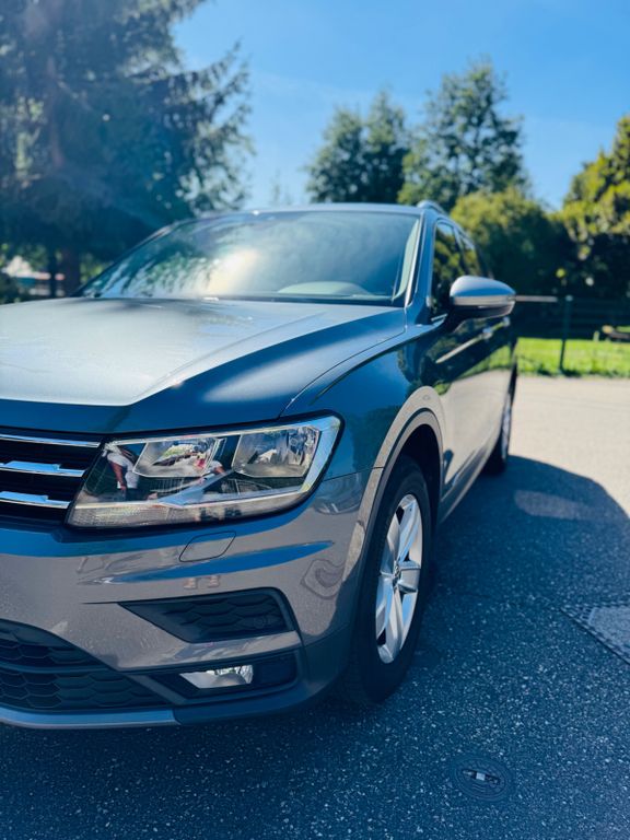 Bild des Angebotes Volkswagen Tiguan Allspace 2.0 TDI SCR DSG UNITED UNITED