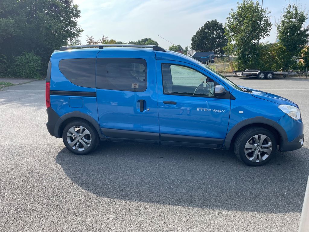 Bild des Angebotes Dacia Dokker TCe 115 Lauréate