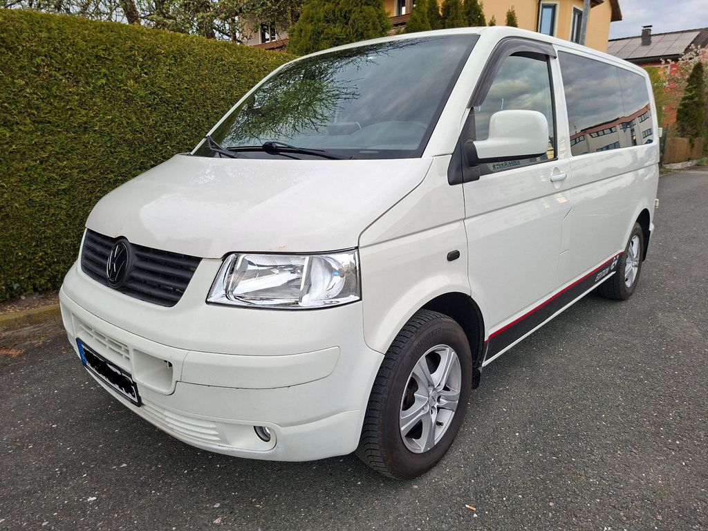 Bild des Angebotes Volkswagen T5 Transporter 9-Sitzer, Kupplung & Reifen neu