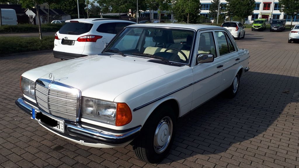 Bild des Angebotes Mercedes-Benz 280 E (W123)