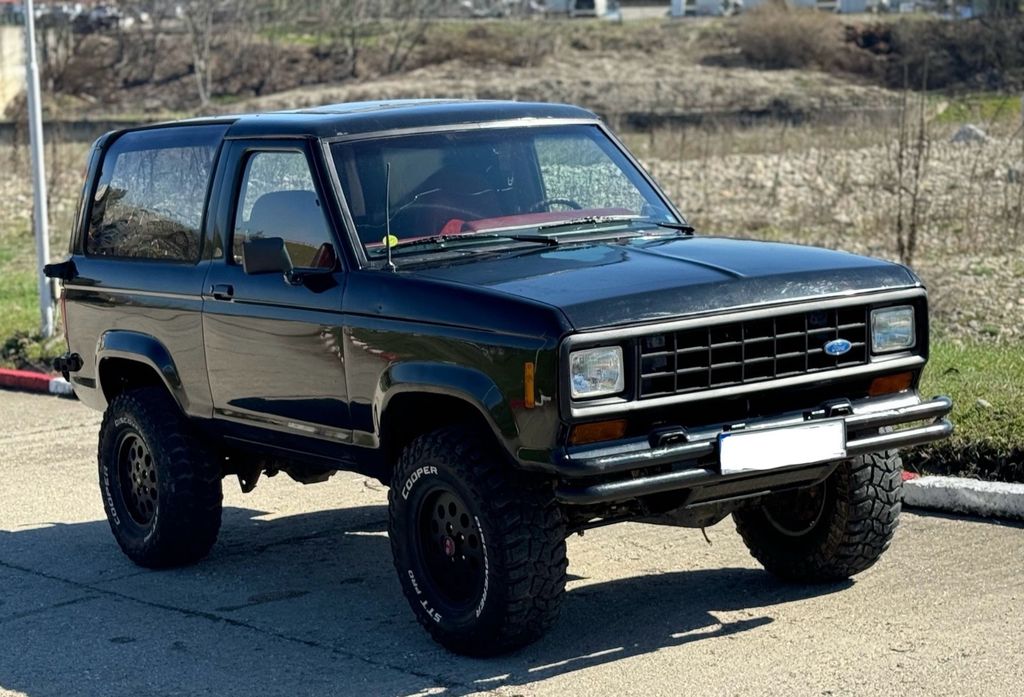 Ford Bronco II 4WD