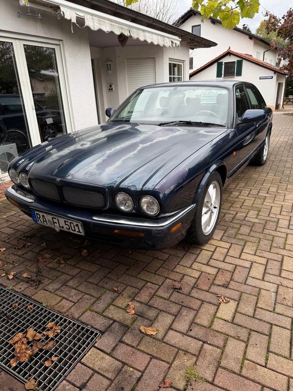 Bild des Angebotes Jaguar XJR 4.0 XJR