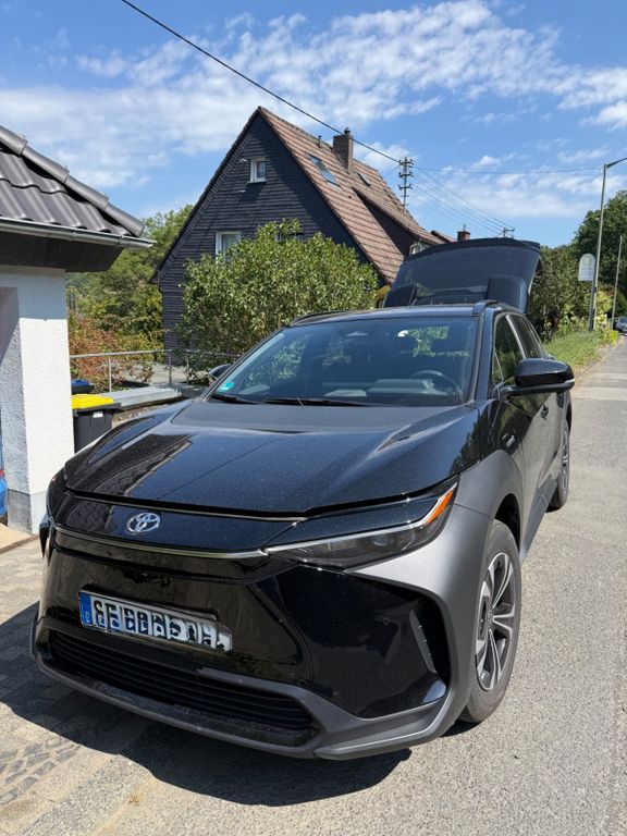 Bild des Angebotes Toyota bZ4X 71,4 kWh 150kW Comfort-Paket Comfort-Paket