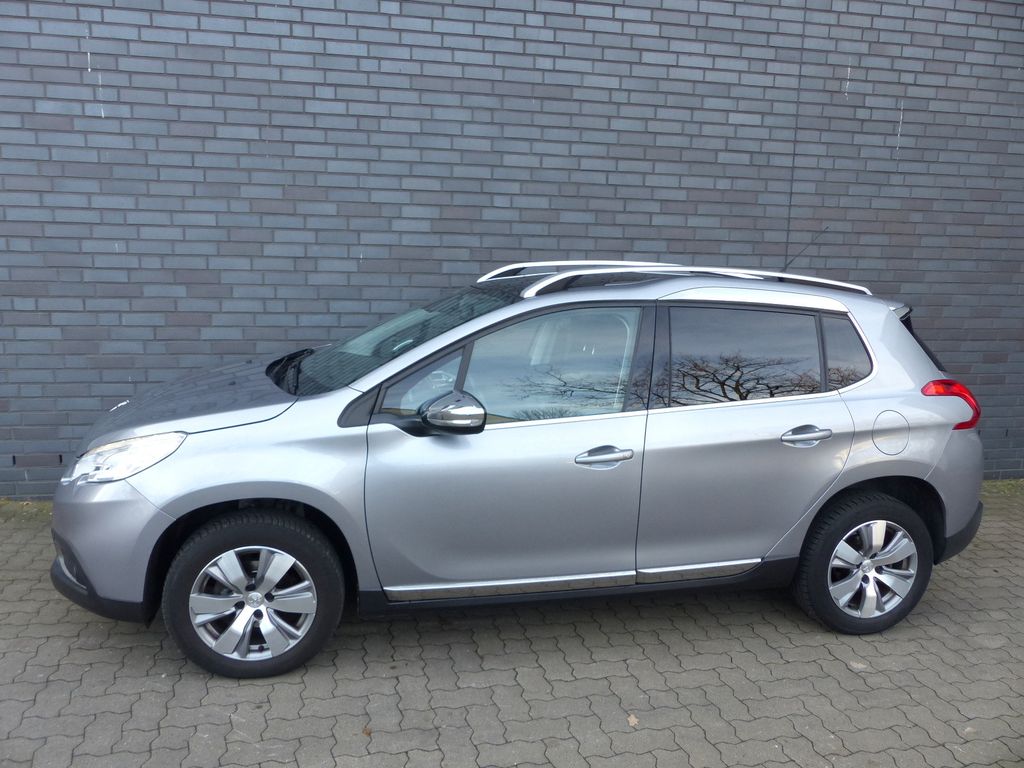 Bild des Angebotes Peugeot 2008 Allure Glasdach/Navi/Klimaautom/PDC