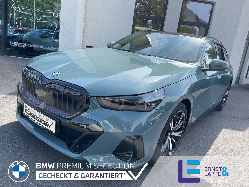 Bild des Angebotes BMW 550e xDrive Tour. M Sport Pro || Pano Autobahnas