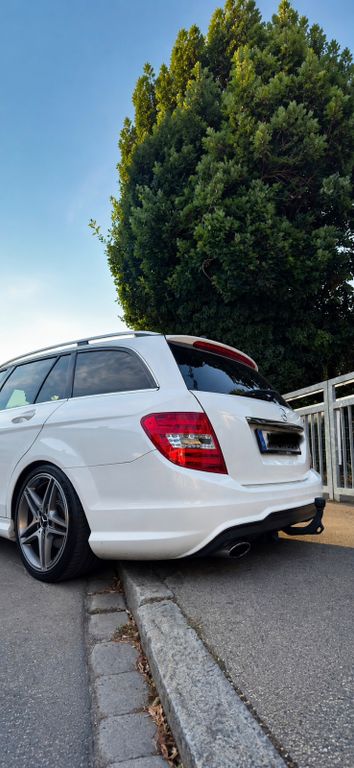 Bild des Angebotes Mercedes-Benz C 250 CDI 4MATIC AMG LINE