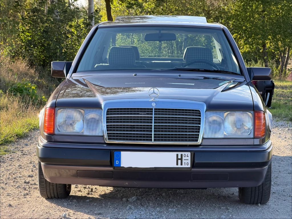 Bild des Angebotes Mercedes-Benz W124 250 Diesel 1992 84.000 km