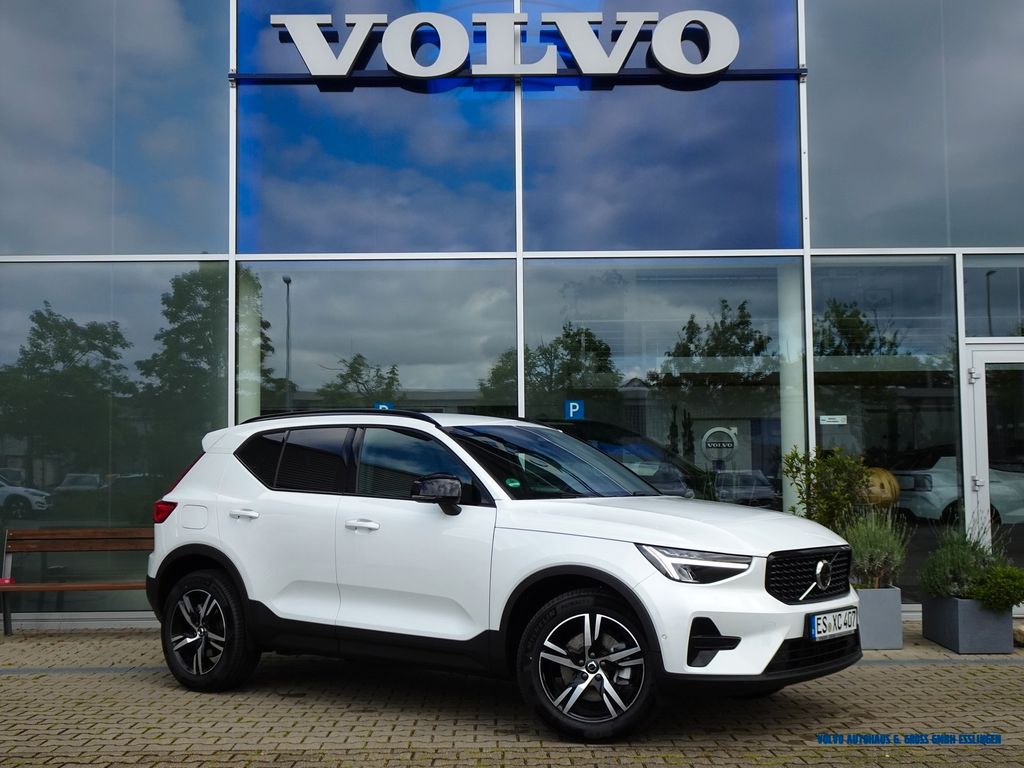 Bild des Angebotes Volvo XC40 B3 Geartronic Plus Dark