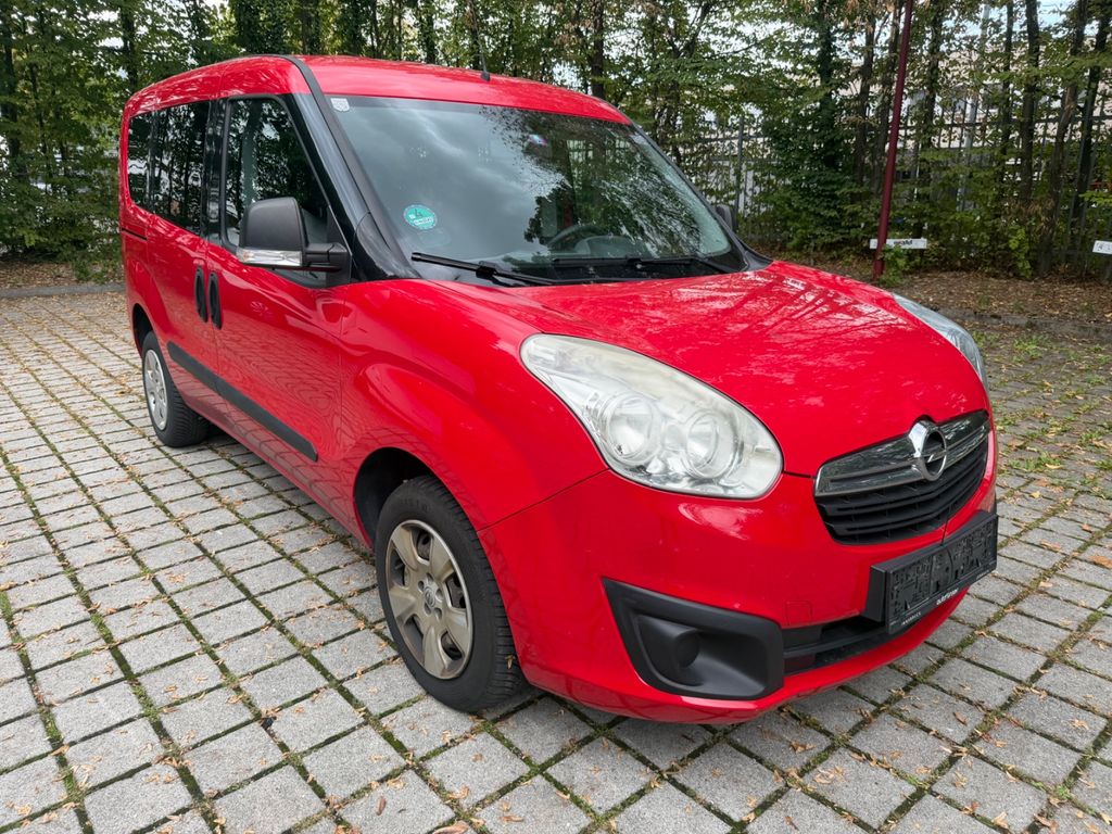 Bild des Angebotes Opel Combo Tour 1.6 CDTi 5-Sitze Klima