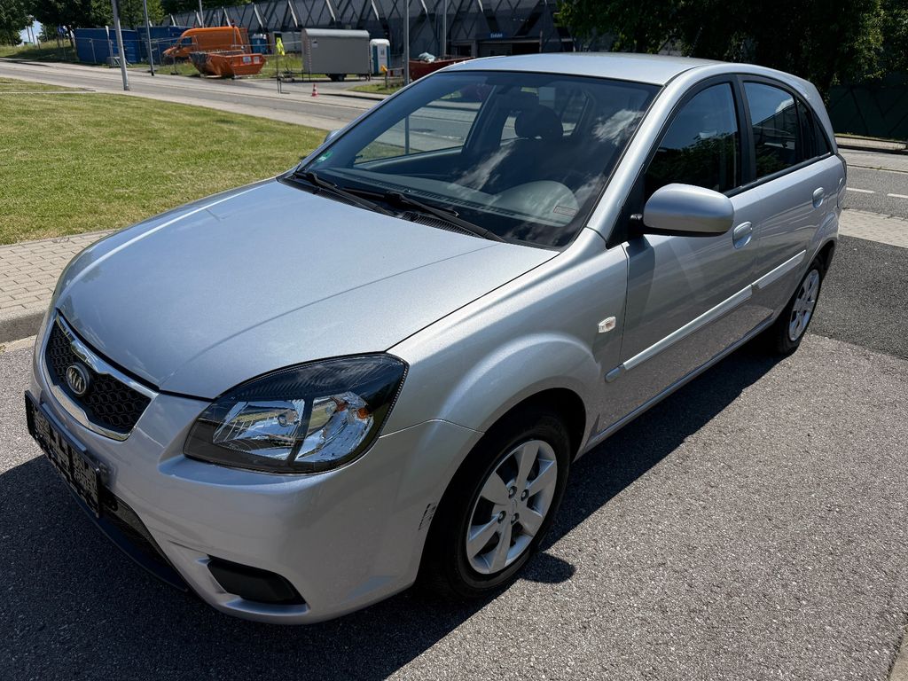 Bild des Angebotes Kia Rio 1.4 Vision + 1.Hand + Nur 57tkm + Scheckheft