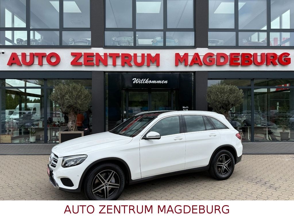 Bild des Angebotes Mercedes-Benz GLC 250 4 MATIC*AMG*NAV*AUTOM*LED*PANO*AHK