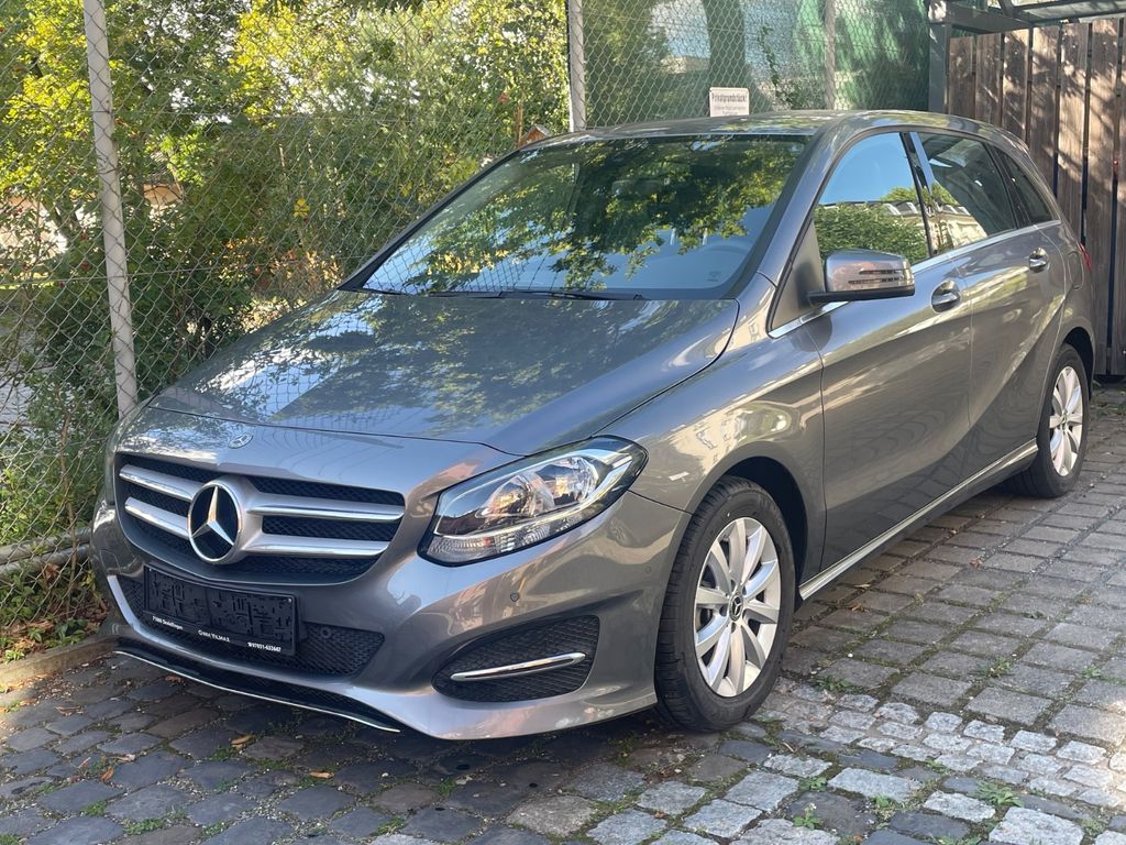 Bild des Angebotes Mercedes-Benz B 180 Neuwagen 2 Jahre Werksgarantie SammlerKfz