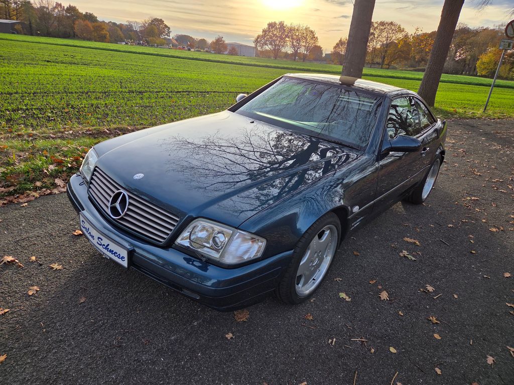 Bild des Angebotes Mercedes-Benz SL 280 im Designolack - 1 Hand- Panoramadach