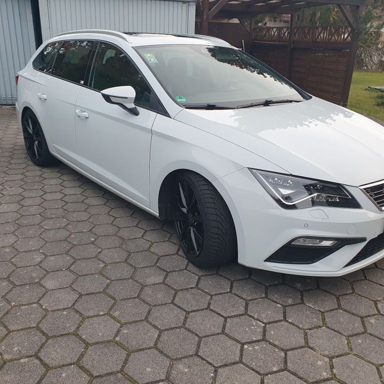 Seat Leon ST 2.0 TDI 135kW FR DSG FR