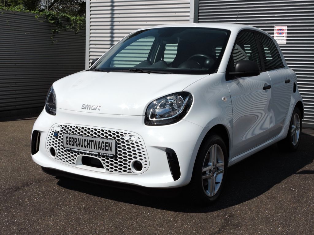 Bild des Angebotes Smart ForFour EQ ED Plus Cool & Audio 1. Hand MwSt.