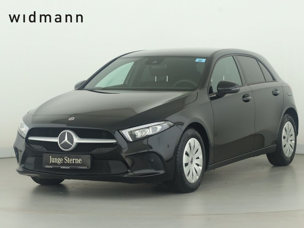 Bild des Angebotes Mercedes-Benz A 180 d LED*Parktronic*Rückfahrkamera*Navi*SHZG*