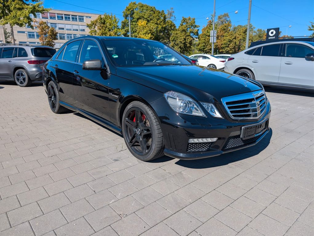Bild des Angebotes Mercedes-Benz E63 AMG | MOTORREVISION | VOLL | TÜV NEU