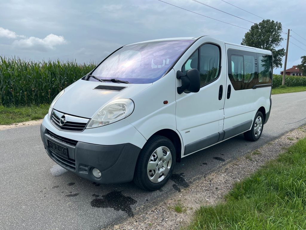 Bild des Angebotes Opel Vivaro 2.0 CDTI L1H1, AHK, 2 Schiebet., 9-Sitzer