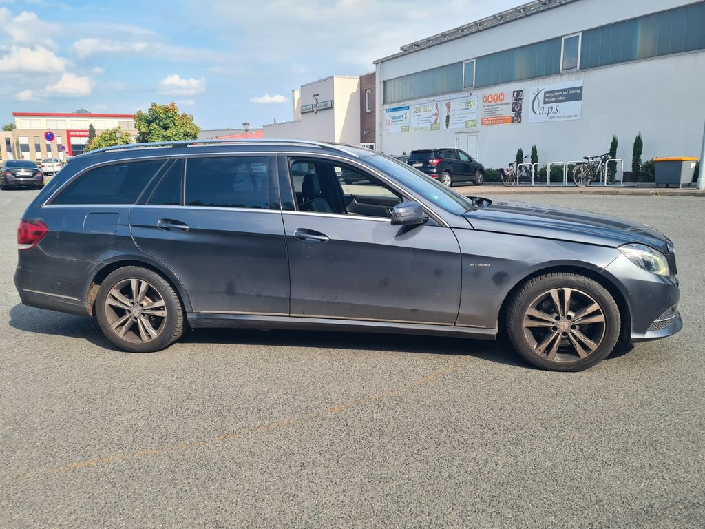 Bild des Angebotes Mercedes-Benz E 250 CDI 4-Matic Leder Navi LED AHK