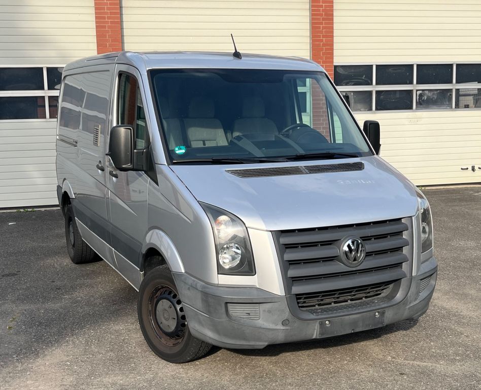 Bild des Angebotes Volkswagen Crafter 2E L1H1 Transporter Kasten AHK Navi