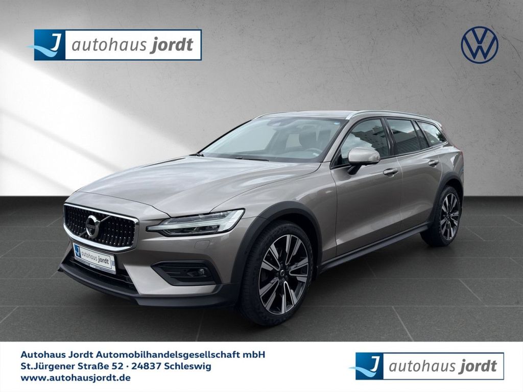 Bild des Angebotes Volvo V60 Cross Country 2.0 D Cross Country Pro AWD