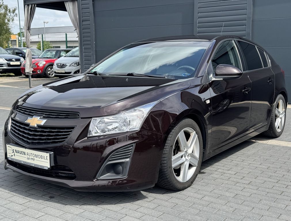 Bild des Angebotes Chevrolet Cruze Hatchback LS +  +Klima+TÜV+2.Hand+Allwette