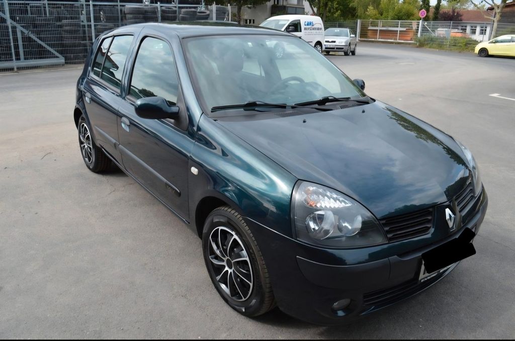 Renault Clio Dynamique 1.2 16V Dynamique