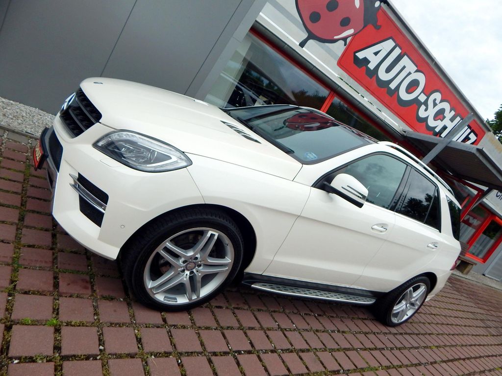 Bild des Angebotes Mercedes-Benz ML 350 CDI AMG-Line PANORAMA-LEDER-XENON