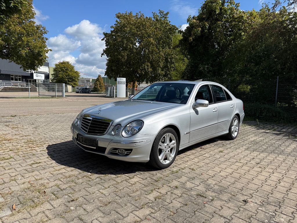 Bild des Angebotes Mercedes-Benz E 230 Avantgarde , Xenon , Leder  , NAVI