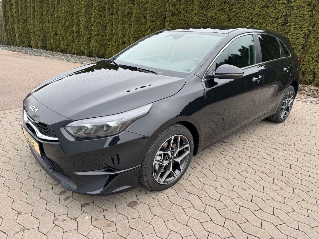 Bild des Angebotes Kia Ceed 1.0 T-GDI Ultimate DCT *JBL*LED*Style-Pa.*