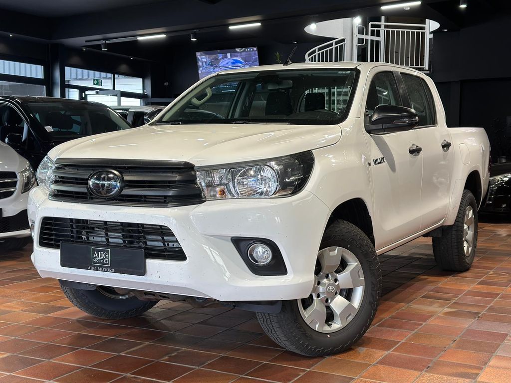 Bild des Angebotes Toyota HILUX ELCH DOUBLE CAB DUTY 4X4 BUNDESWEHR STANDH