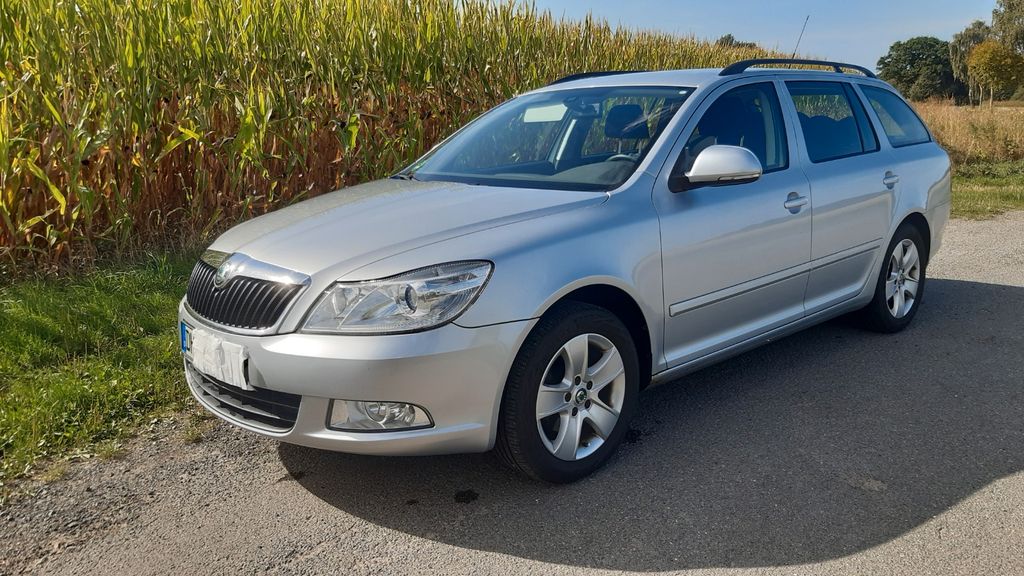 Skoda Octavia 1.6 TDI Elegance Combi Elegance
