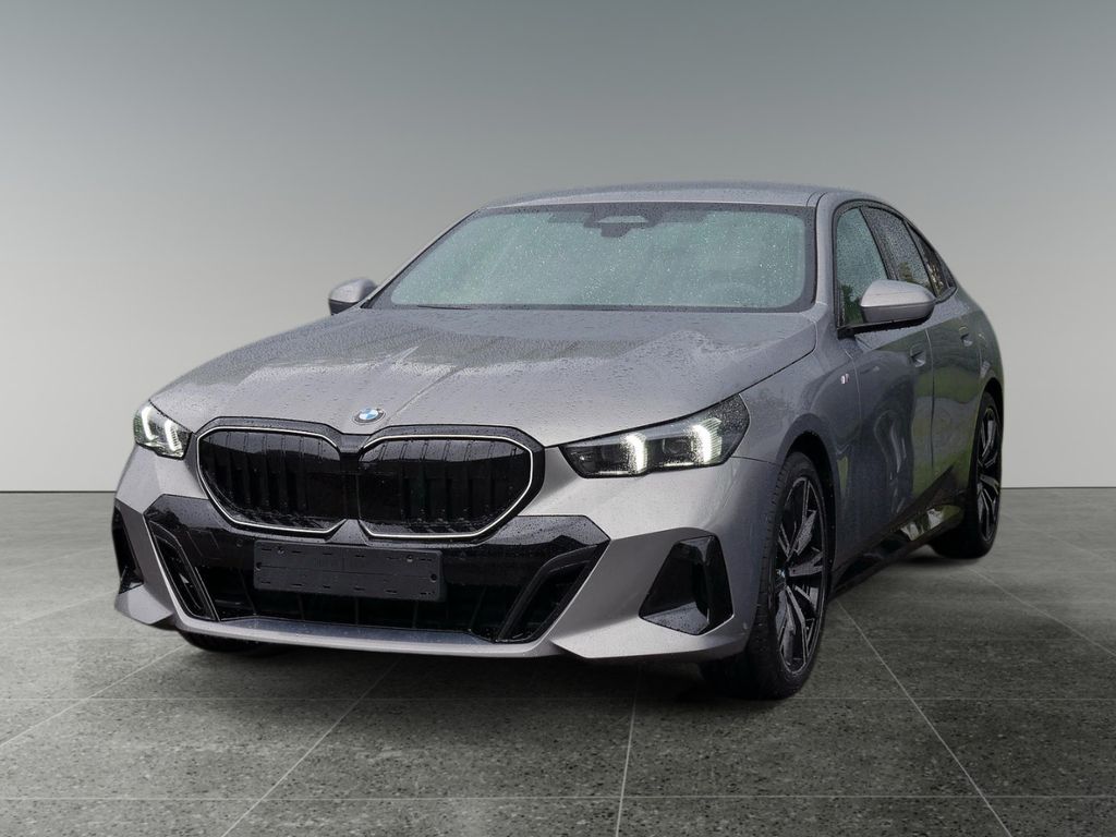 Bild des Angebotes BMW 520 M Sport Innovationspaket AHK, Harman/Kardon