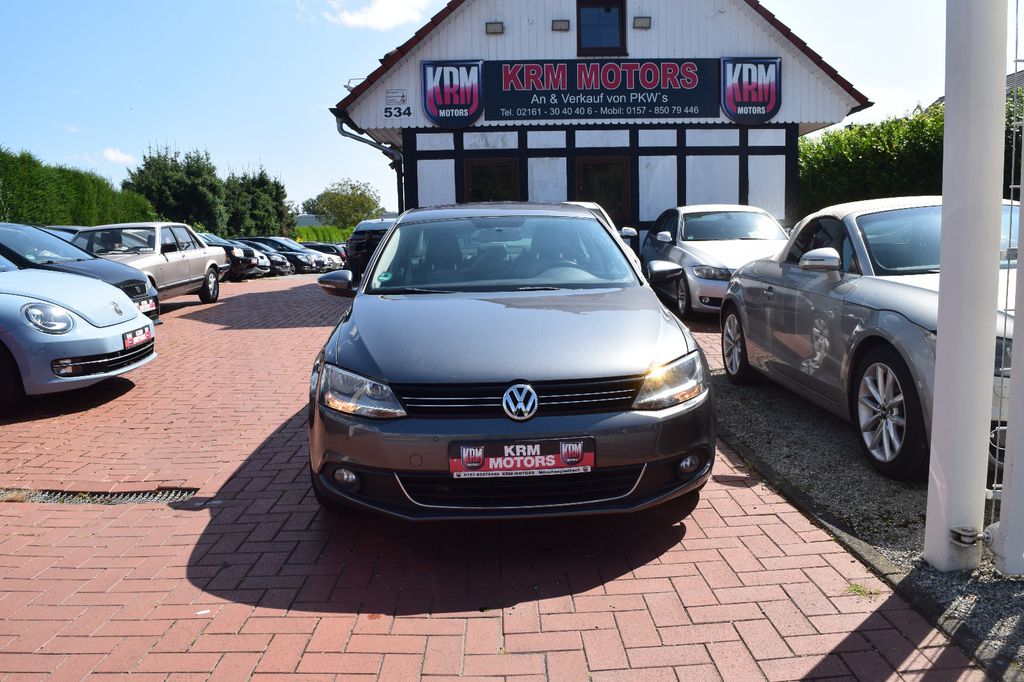 Bild des Angebotes Volkswagen Jetta VI HighlineTÜV NEU,KLIMAAUTOMATIK,NAVI,PDC