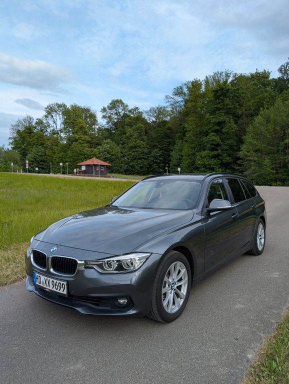 Bild des Angebotes BMW 330i Touring AHK, LED, SHZ