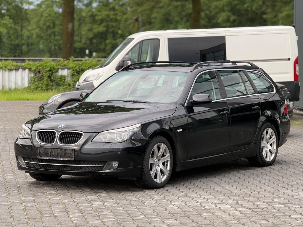 Bild des Angebotes BMW 520 5 Touring 520d BI-Xenon Leder Pano Navi PDC