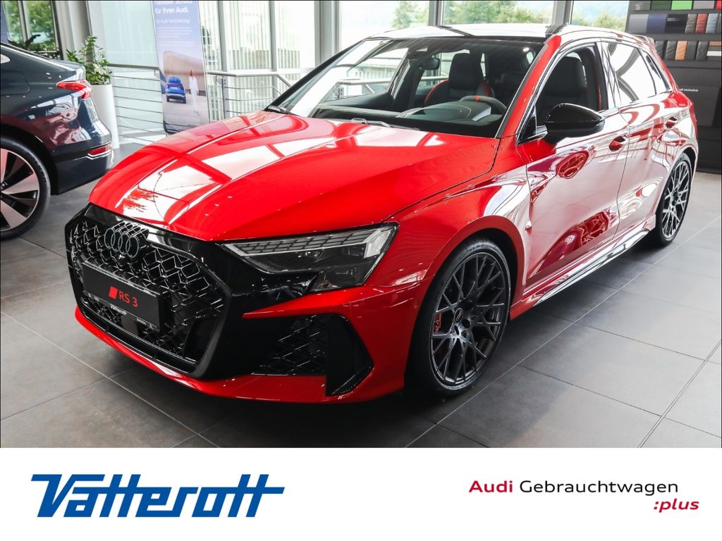 Bild des Angebotes Audi RS3 Sportback Keramik ACC Leder Navi Panorama