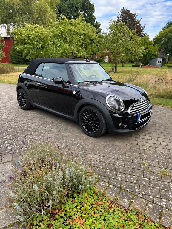 Bild des Angebotes MINI Cooper D Cabrio 2.0 Automatik Leder Navi Xenon