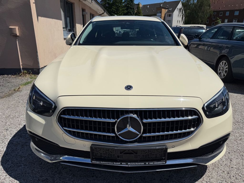 Bild des Angebotes Mercedes-Benz E 220 d T Autom.