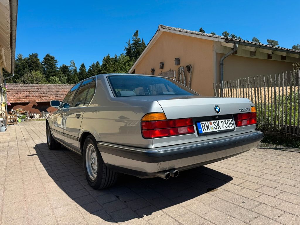 Bild des Angebotes BMW 730i E32 TOP ZUSTAND 3. Hand