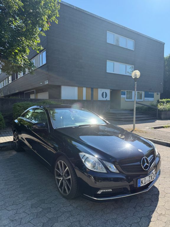 Bild des Angebotes Mercedes-Benz E 250 CDI TÜV 10/27 Viel Neu
