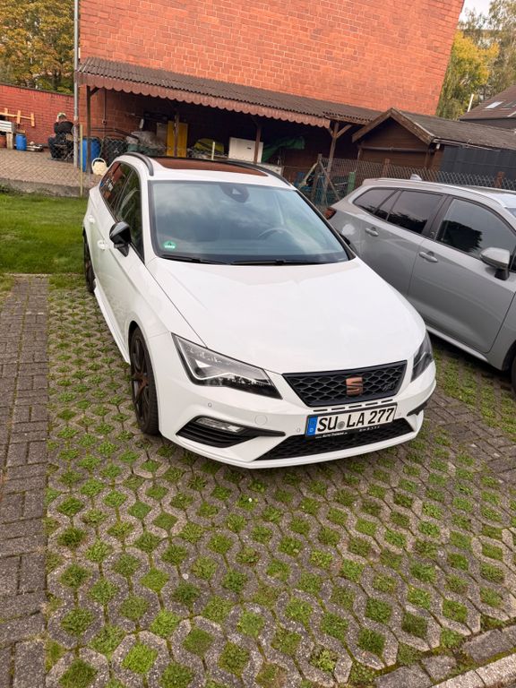 Bild des Angebotes Seat Leon 2.0 TSI CUPRA 4Drive DSG Sportstourer CUPRA