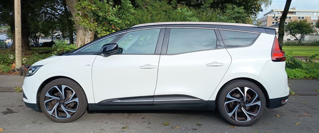 Bild des Angebotes Renault Grand Scenic BLUE dCi 150 EDC Bose 7 Sitzer